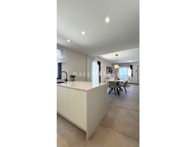 3 camera da letto Casa in vendita in Pilar de la Horadada - 299.900 € (Rif: 10033334)