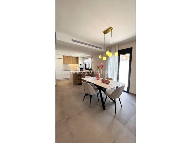 3 camera da letto Casa in vendita in Pilar de la Horadada - 299.900 € (Rif: 10033334)