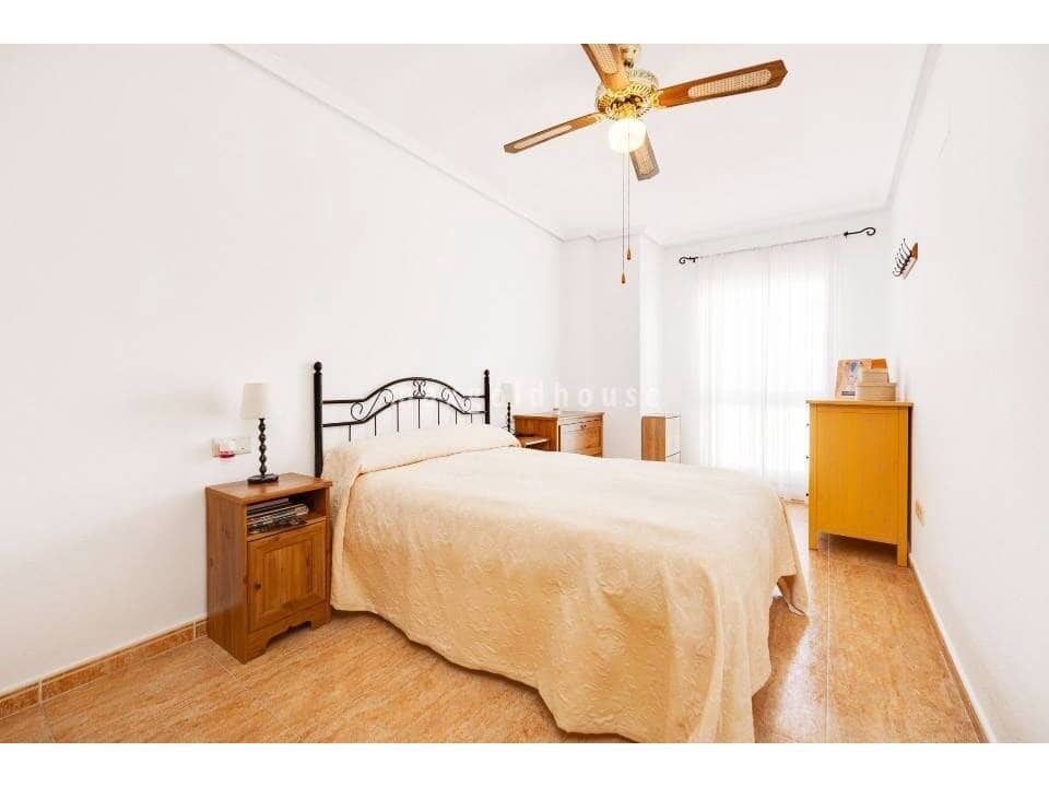 2 sypialnia Apartament na sprzedaż w Torrevieja z basenem - 154 900 € (Ref: 10034338)