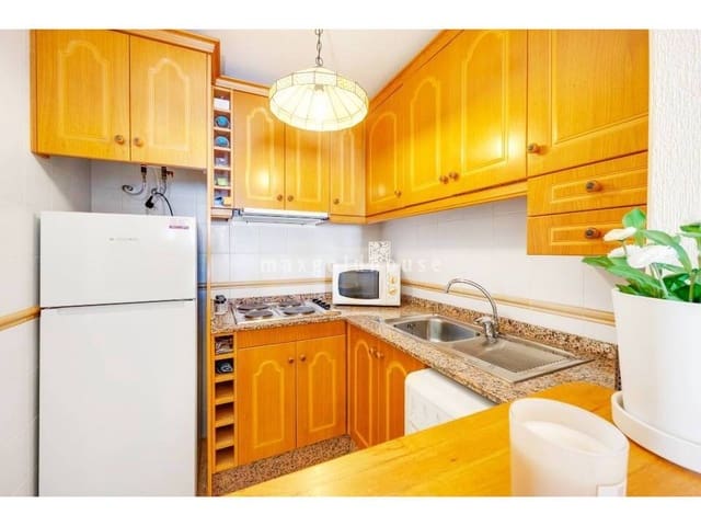 2 sypialnia Apartament na sprzedaż w Centro, Torrevieja z basenem - 154 900 € (Ref: 10034338)