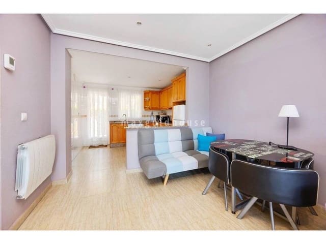 2 soveværelse Lejlighed til salg i Villamartin, Orihuela med swimmingpool - € 169.900 (Ref: 10034339)