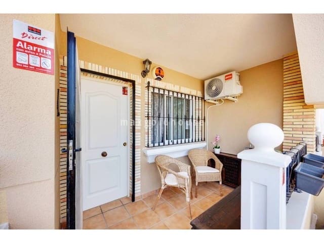 2 soveværelse Lejlighed til salg i Villamartin, Orihuela med swimmingpool - € 169.900 (Ref: 10034339)