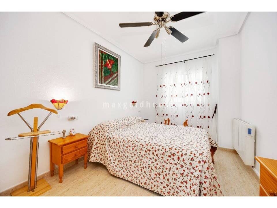 2 chambre Appartement à vendre à Playa Flamenca avec piscine - 184 900 € (Ref: 10034340)