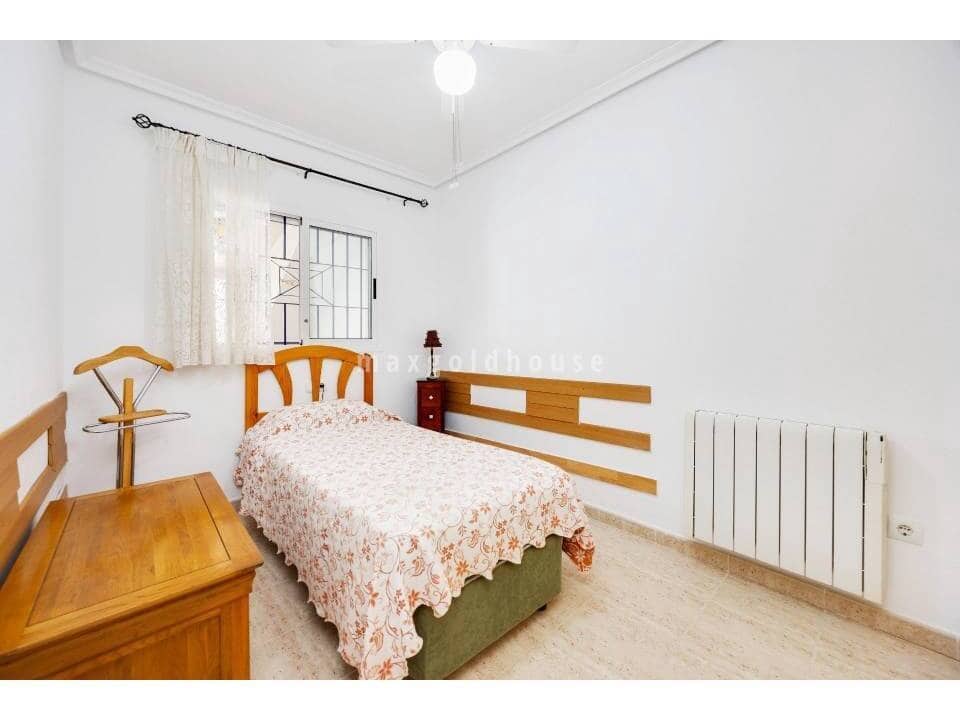2 chambre Appartement à vendre à Playa Flamenca avec piscine - 184 900 € (Ref: 10034340)