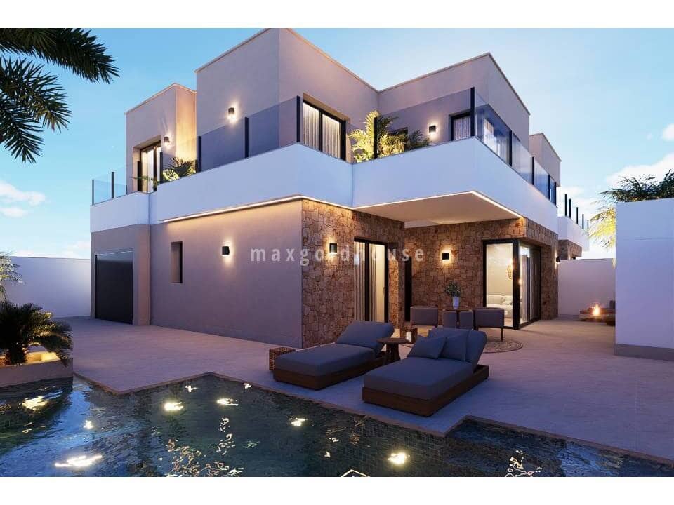 4 quarto Moradia para venda em San Pedro del Pinatar com piscina - 890 000 € (Ref: 10034754)