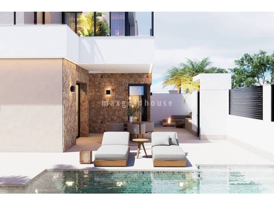 4 quarto Moradia para venda em San Pedro del Pinatar com piscina - 890 000 € (Ref: 10034754)