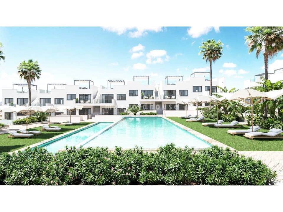 2 bedroom Apartment for sale in Los Balcones with pool - € 299,900 (Ref: 10034761)