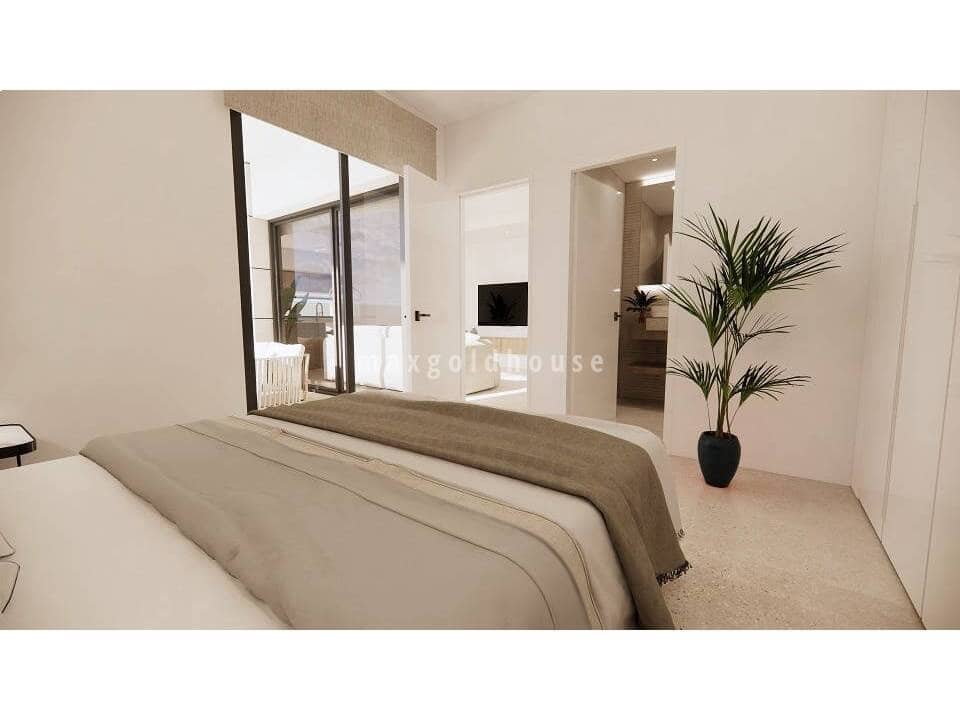 3 bedroom Villa for sale in San Luis with pool - € 799,000 (Ref: 10042222)