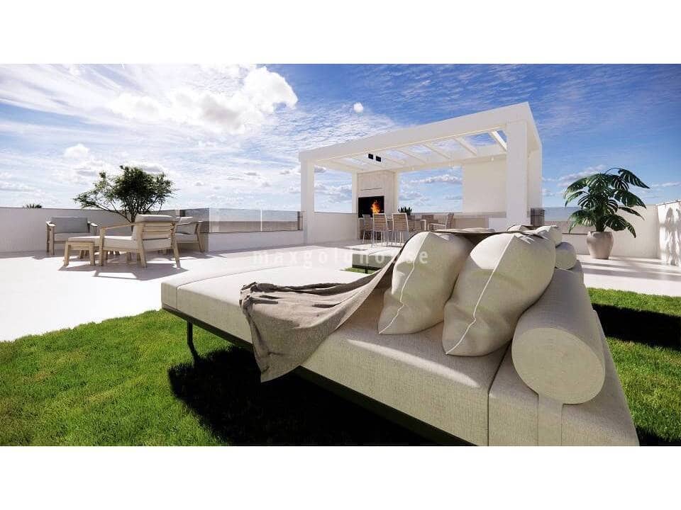 3 bedroom Villa for sale in San Luis with pool - € 799,000 (Ref: 10042222)