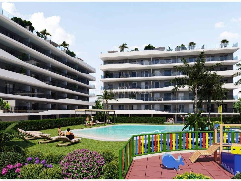 3 makuuhuone Huoneisto myytävänä paikassa Santa Pola mukana uima-altaan - 375 000 € (Ref: 10046586)