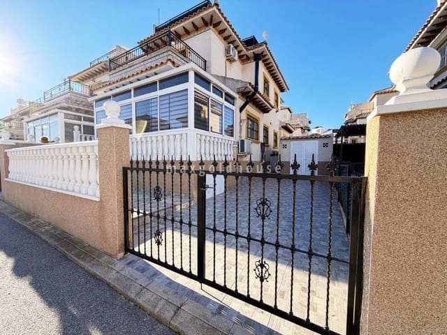2 makuuhuone Paritalo myytävänä paikassa Villamartin, Orihuela mukana uima-altaan - 209 900 € (Ref: 10054506)