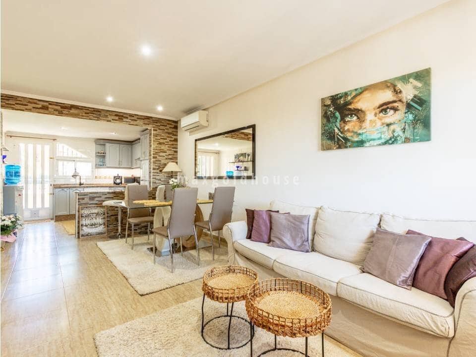 2 sovrum Lägenhet till salu i Villamartin med pool - 199 000 € (Ref: 10060685)