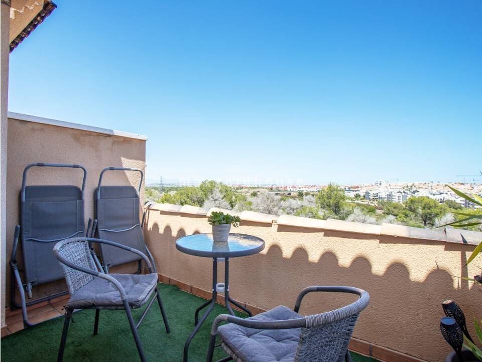 2 sovrum Lägenhet till salu i Villamartin med pool - 199 000 € (Ref: 10060685)