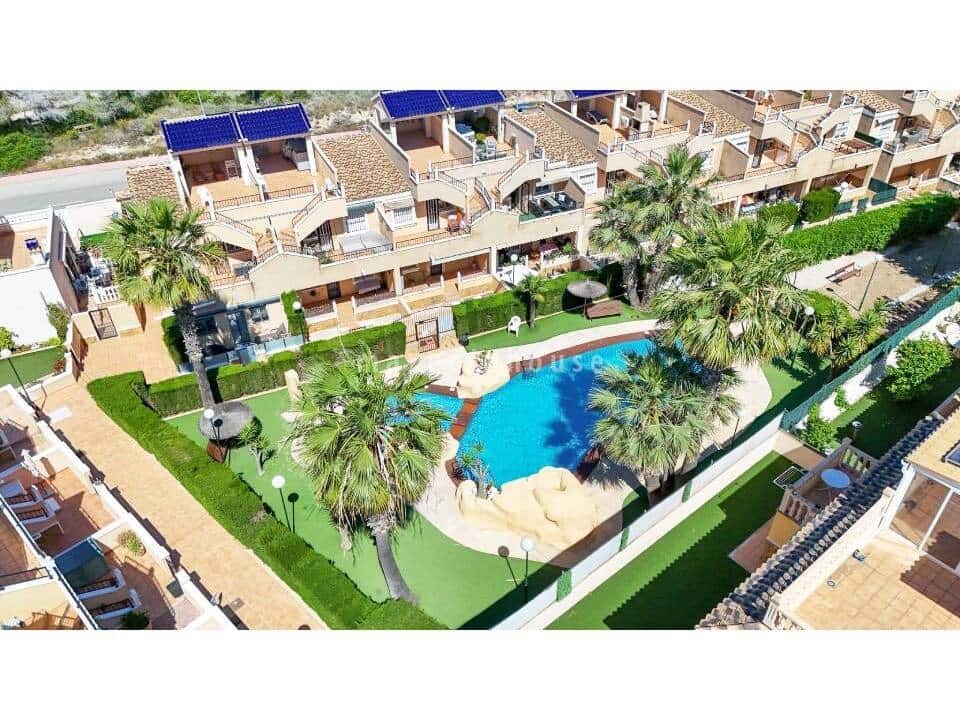 2 sovrum Lägenhet till salu i Villamartin med pool - 199 000 € (Ref: 10060685)