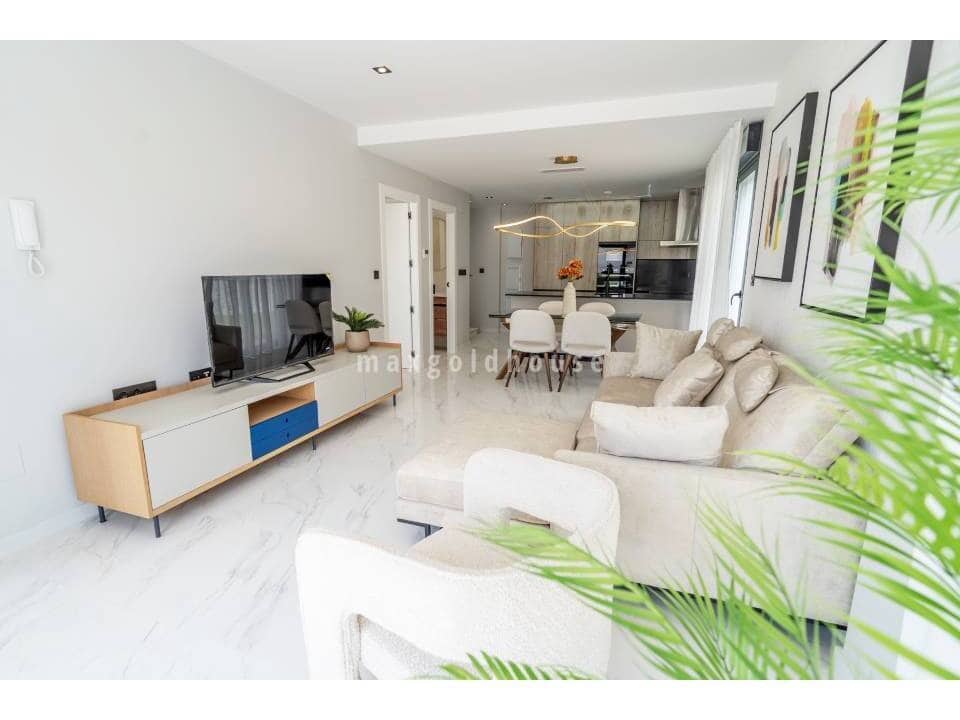 4 Zimmer Villa zu verkaufen in Orihuela Costa mit Pool - 699.900 € (Ref: 10076733)