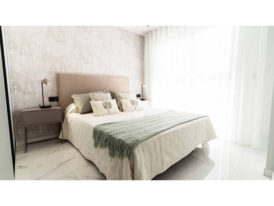 4 Zimmer Villa zu verkaufen in Orihuela Costa mit Pool - 699.900 € (Ref: 10076733)