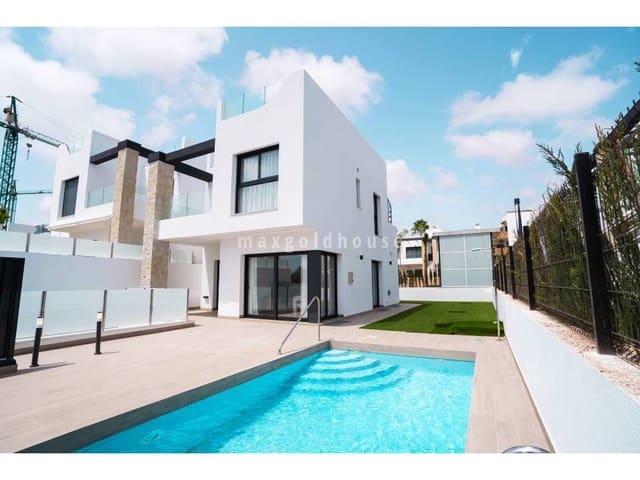 4 Zimmer Villa zu verkaufen in Punta Prima, Orihuela mit Pool - 699.900 € (Ref: 10076733)