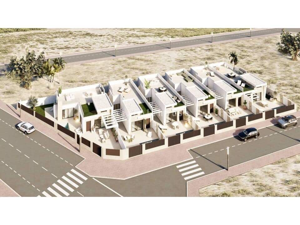 3 makuuhuone Huvila myytävänä paikassa Los Alcazares mukana uima-altaan - 453 000 € (Ref: 10077329)