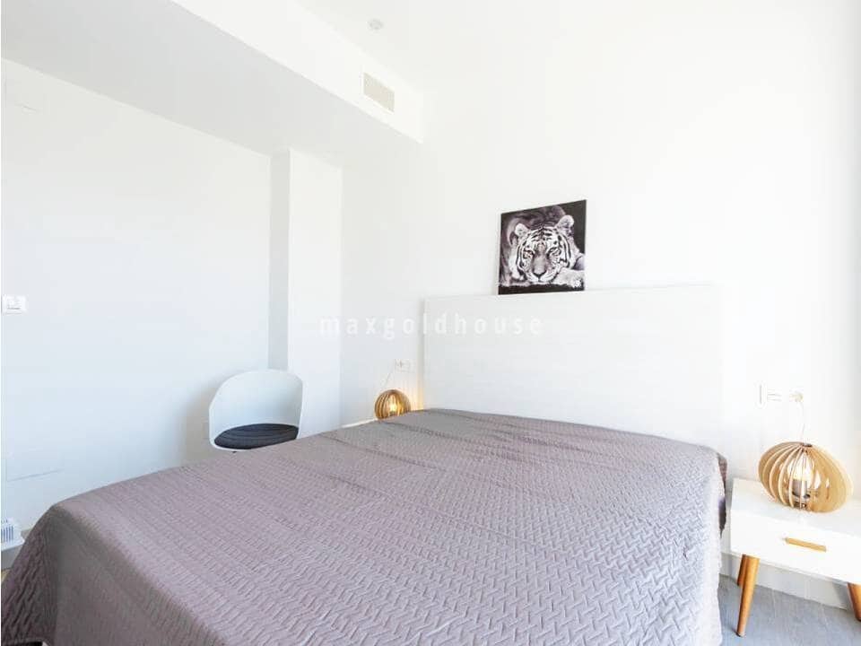3 soverom Villa til salgs i Dona Pepa med svømmebasseng garasje - € 389 000 (Ref: 10081597)