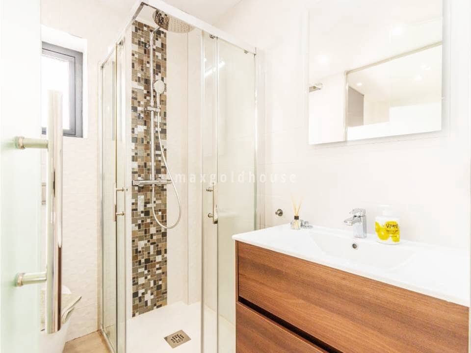 3 soverom Villa til salgs i Dona Pepa med svømmebasseng garasje - € 389 000 (Ref: 10081597)