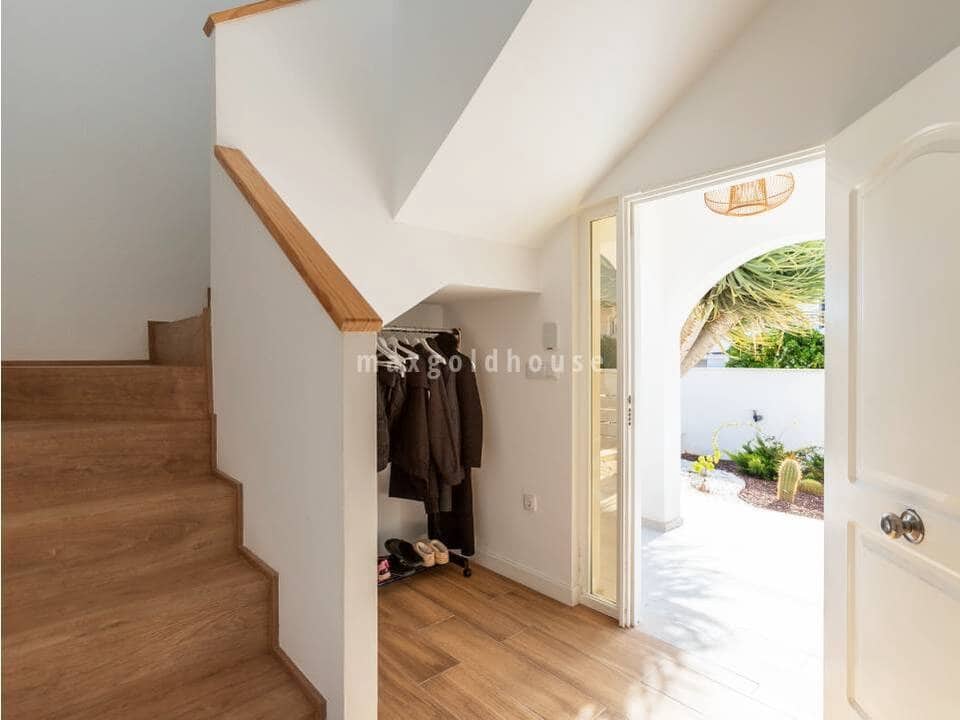 5 sovrum Villa till salu i Los Balcones med pool - 549 000 € (Ref: 10085069)
