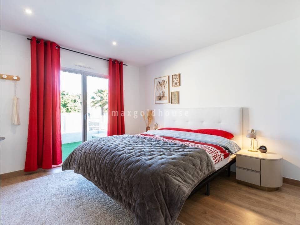 5 sovrum Villa till salu i Los Balcones med pool - 549 000 € (Ref: 10085069)