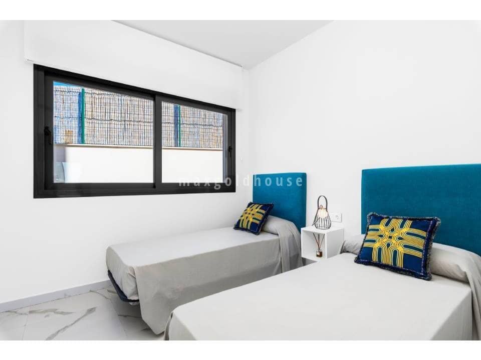 2 quarto Apartamento para venda em San Miguel de Salinas com piscina - 339 000 € (Ref: 10085331)