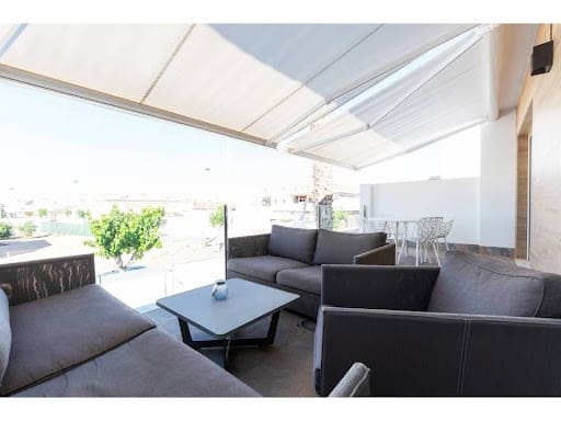 3 sypialnia Willa na sprzedaż w San Pedro del Pinatar z basenem garażem - 399 000 € (Ref: 10093985)