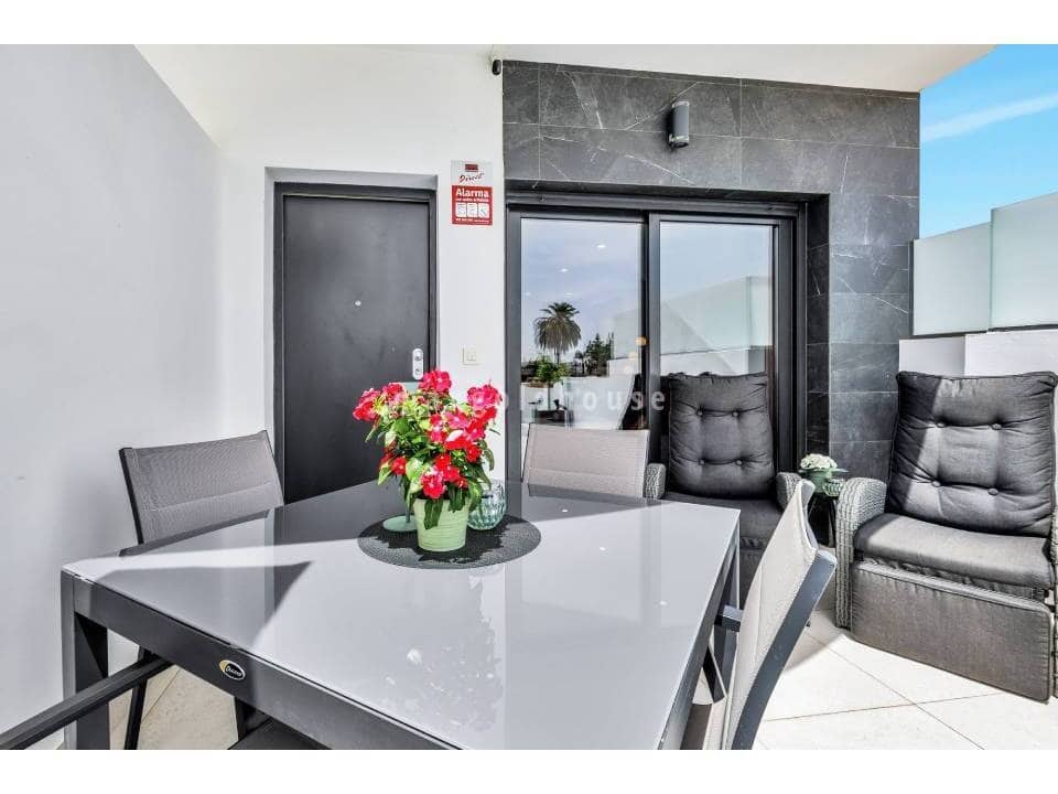 2 bedroom Apartment for sale in Los Alcazares with pool garage - € 278,500 (Ref: 10100557)