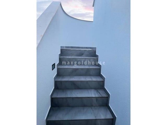 3 sypialnia Willa na sprzedaż w San Pedro del Pinatar z basenem garażem - 339 000 € (Ref: 10101270)