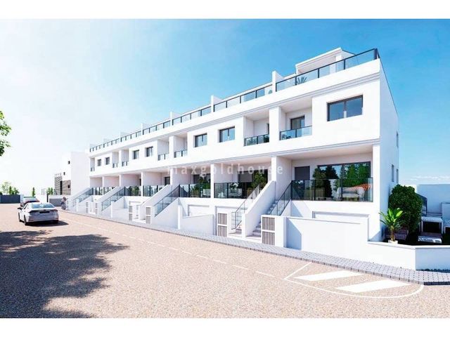 4 bedroom Townhouse for sale in Rafal with pool garage - € 269,000 (Ref: 10121140)