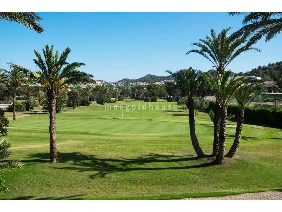 3 chambre Appartement à vendre à La Manga Club avec piscine garage - 400 000 € (Ref: 10135293)