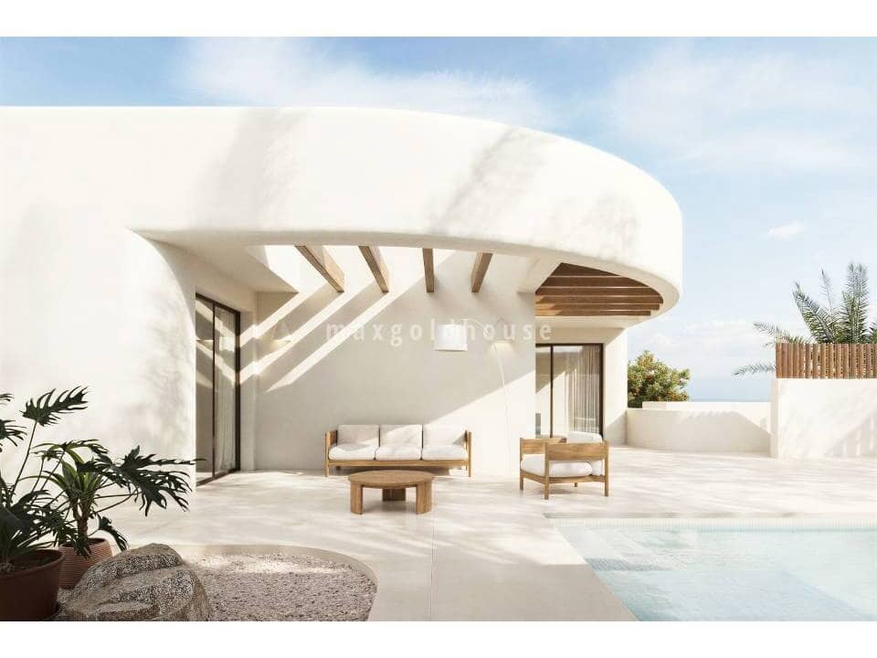 3 bedroom Villa for sale in Algorfa with pool garage - € 650,000 (Ref: 10135294)