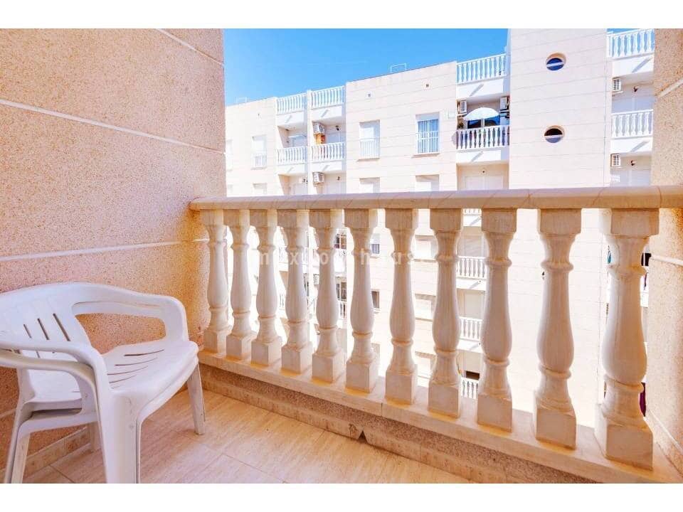 2 camera da letto Appartamento in vendita in Torrevieja con piscina - 139.900 € (Rif: 10174815)