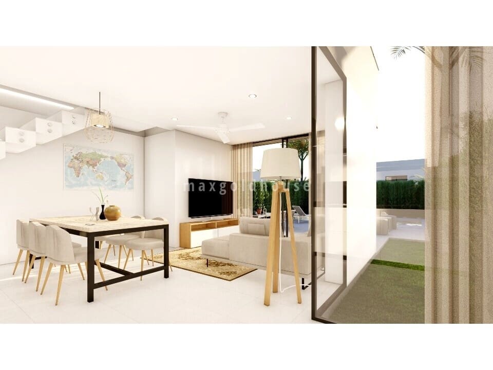 3 bedroom Villa for sale in Los Urrutias with pool - € 384,000 (Ref: 7327702)