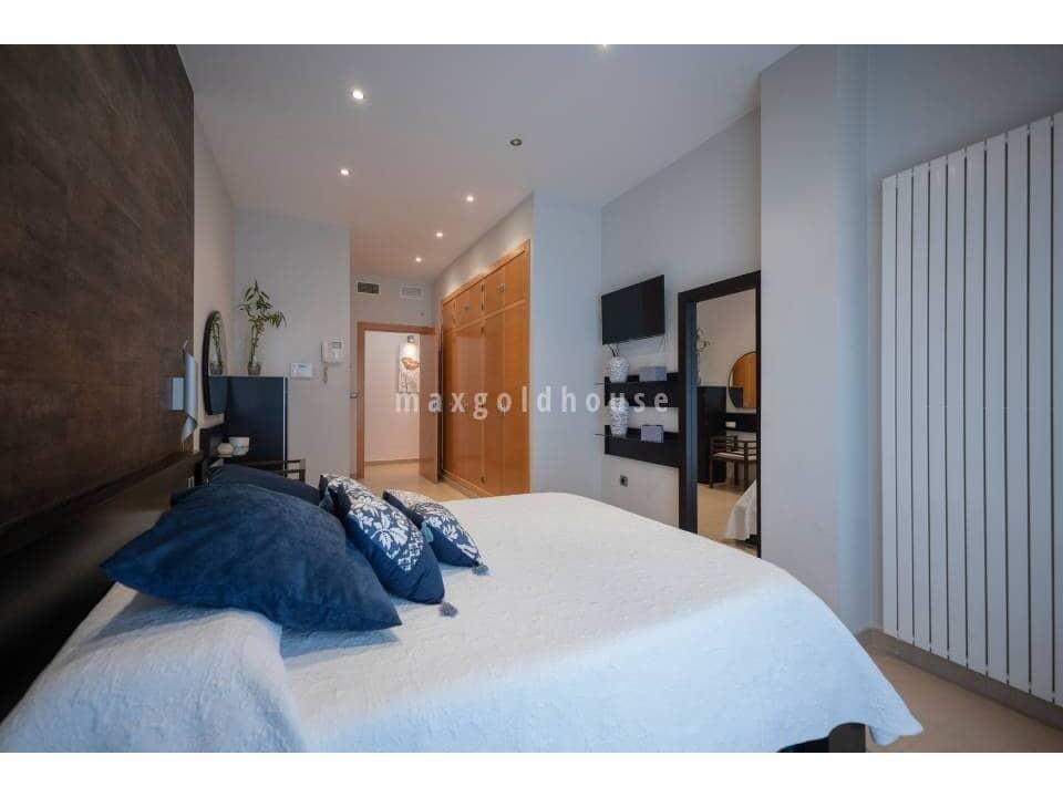 4 Zimmer Villa zu verkaufen in Avileses mit Pool - 1.350.000 € (Ref: 7463275)