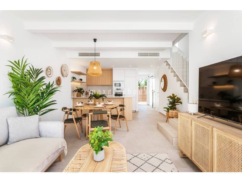 3 soverom Villa til salgs i Los Alcazares med svømmebasseng - € 399 900 (Ref: 7737469)
