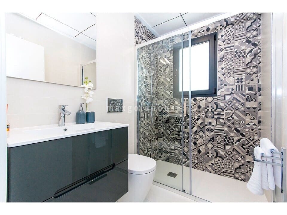 3 chambre Villa/Maison à vendre à Los Montesinos avec piscine - 395 000 € (Ref: 8090843)