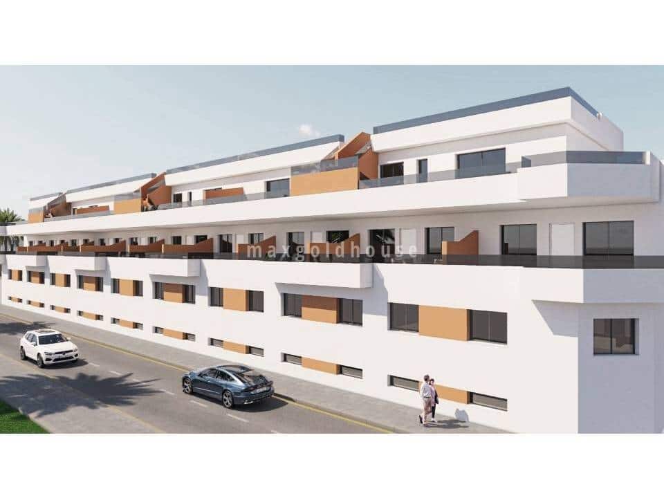 3 bedroom Apartment for sale in Pilar de la Horadada with pool €