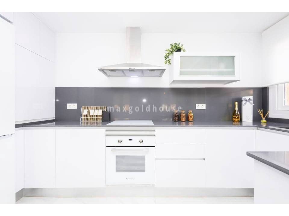 2 bedroom Apartment for sale in Jacarilla - € 139,000 (Ref: 8736953)