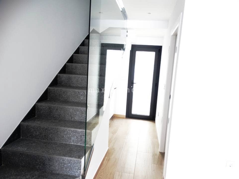 3 soverom Hus til salgs i Santiago de la Ribera med svømmebasseng - € 425 000 (Ref: 9013662)