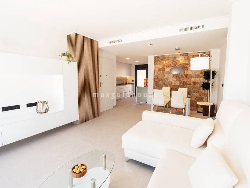 3 soveværelse Villa til salg i La Marina med swimmingpool - € 395.000 (Ref: 9109881)