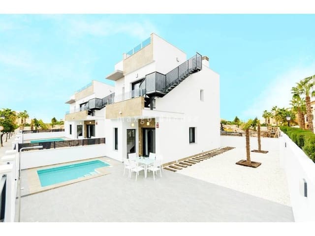 3 soveværelse Villa til salg i La Torreta, Torrevieja med swimmingpool - € 385.000 (Ref: 9167191)