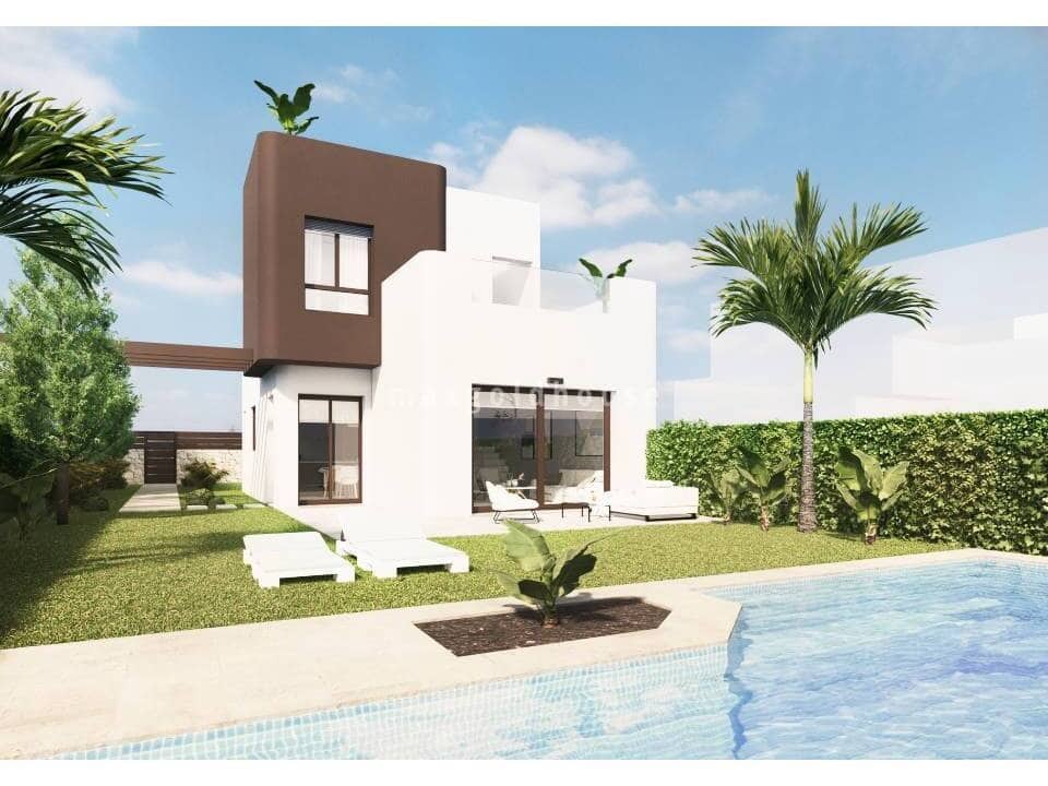3 bedroom Villa for sale in Pilar de la Horadada with pool - € 499,000 (Ref: 9413209)