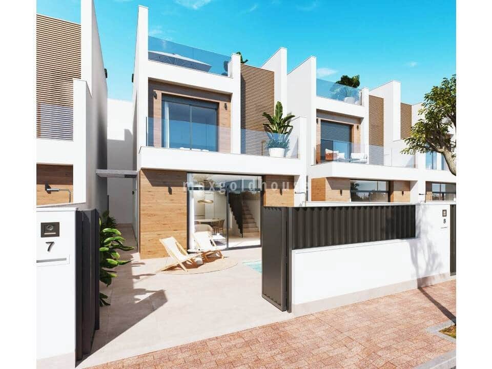 3 bedroom Villa for sale in San Pedro del Pinatar with pool - € 369,900 (Ref: 9425402)