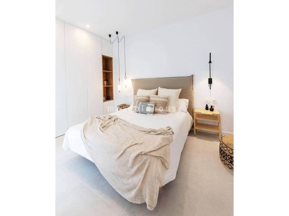 Apartamento de 3 habitaciones en Pilar de la Horadada en venta con piscina - 289.900 € (Ref: 9426621)