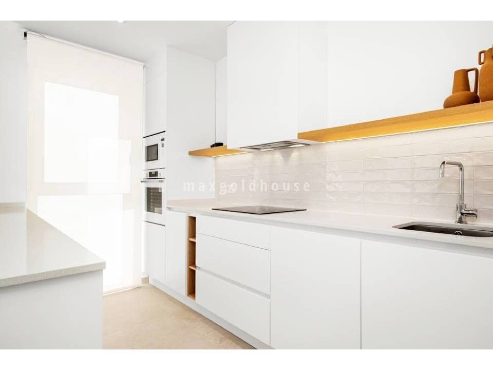 3 bedroom Villa for sale in Benijofar with pool - € 539,900 (Ref: 9429019)