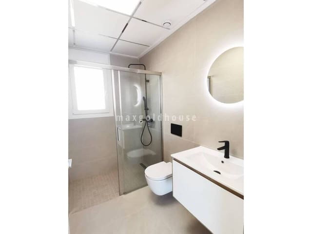 3 slaapkamer Villa te koop in Doña Pepa, Rojales met zwembad - € 650.000 (Ref: 9432098)