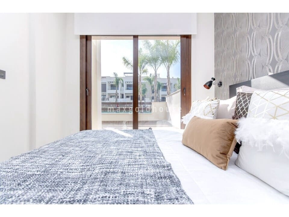 2 chambre Appartement à vendre à Los Balcones avec piscine - 275 000 € (Ref: 9441656)