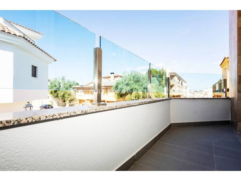 2 bedroom Apartment for sale in Jacarilla - € 139,000 (Ref: 9442869)